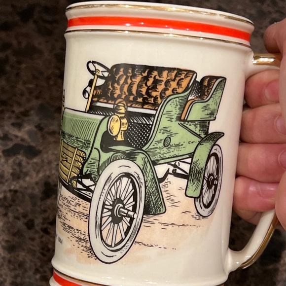 VINTAGE HYALYN #620 COLLECTIBLE MUG 1904 CADILLAC CERAMIC MUG - Picture 11 of 11
